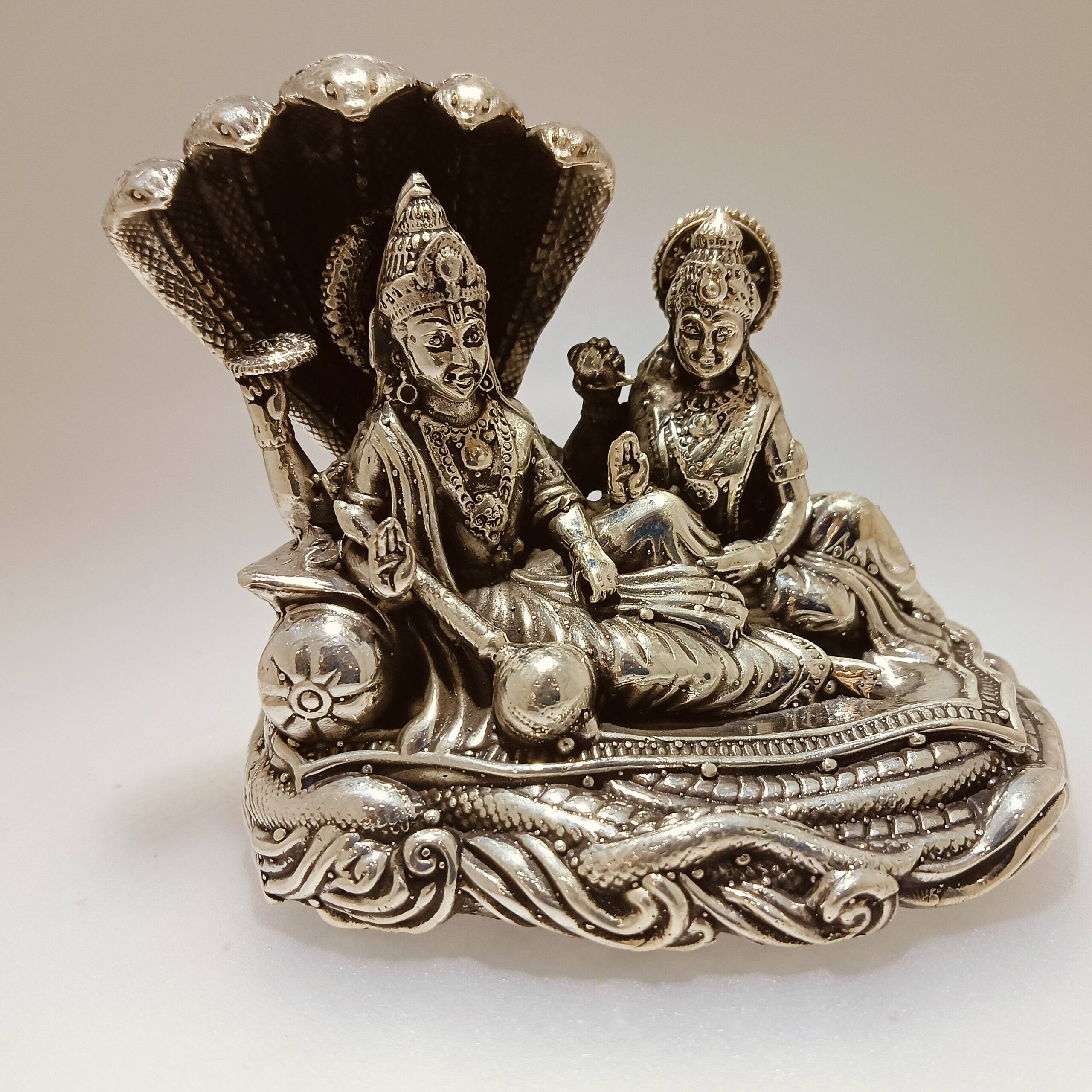 SHREE VISHNU BHAGWAN AND SHREE LASKSMI DEVI JI MURTI SILVER JEWELLERY 92.5% JALAAN'S SILVER JEWELLERY