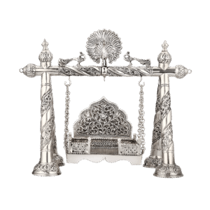 Jalan's 92.5% Silver Weaver Jewellery is BIS Hallmarked for purity and trust. Inspired by intricate weaving patterns, it showcases fine craftsmanship in premium sterling silver.
